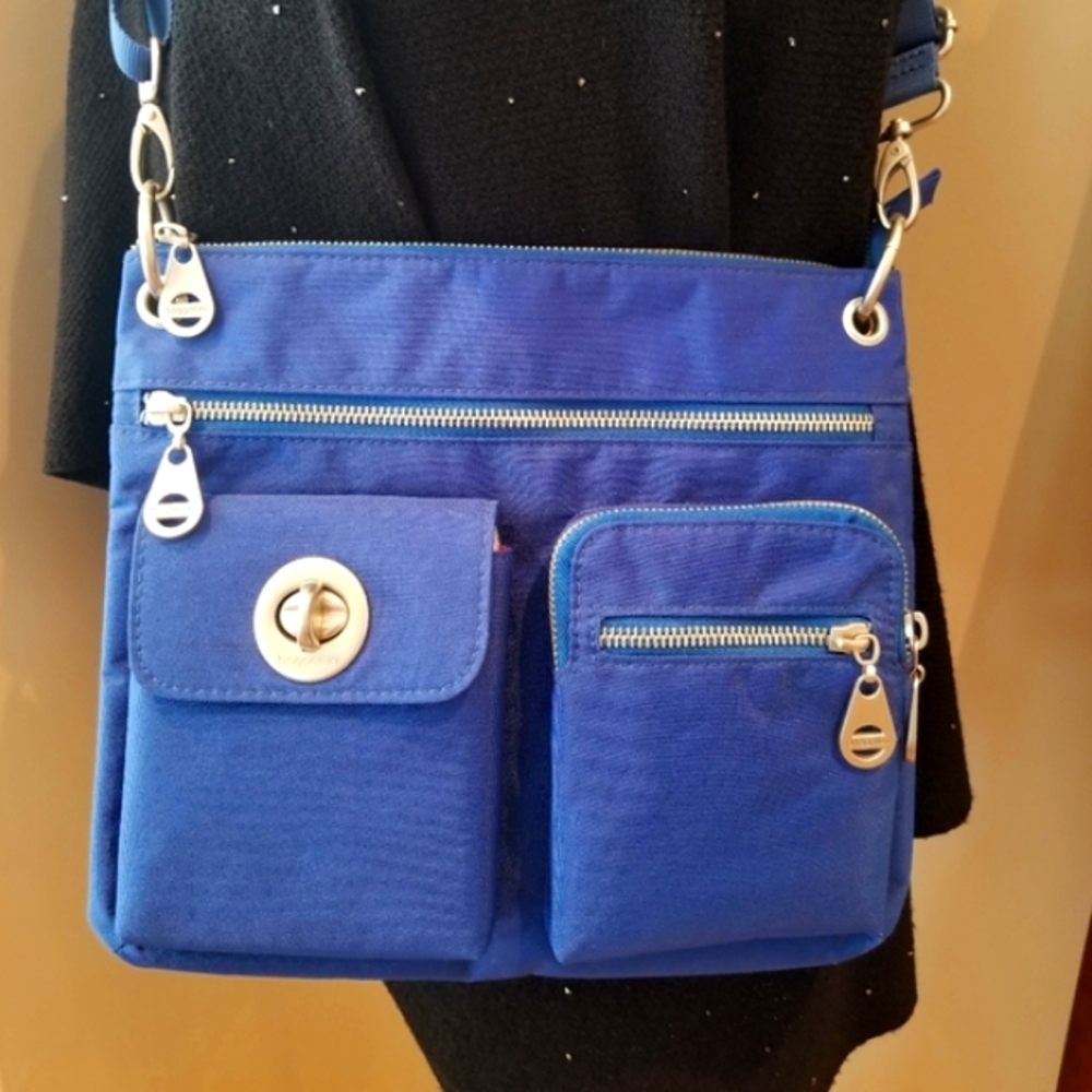 Baggalini Deep Bright Blue Cross Body & Travel Bag Purse with Gold Accents.